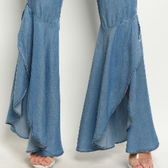 High/Low Flare Frayed Hem Jeans - Picture 6 of 7